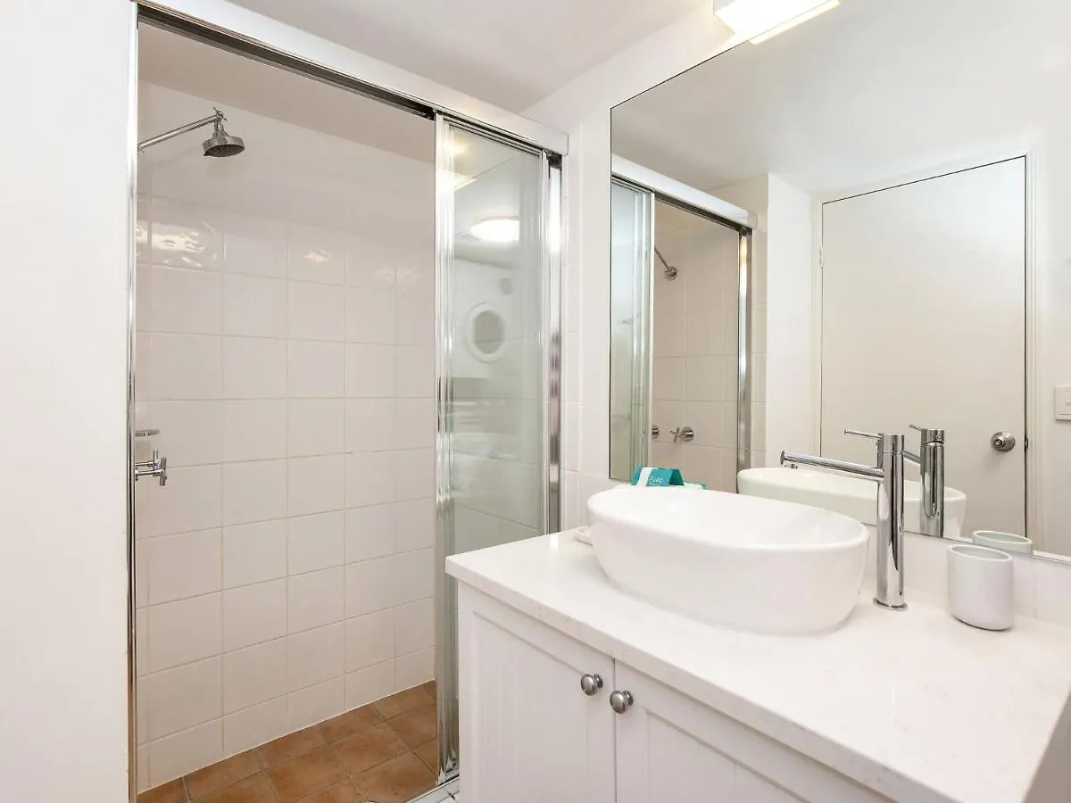 Apartment Calypso Plaza Resort Unit 462 Gold Coast Australia